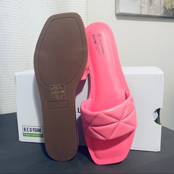 Avril Bright Pink Slides - Picture 5 of 8